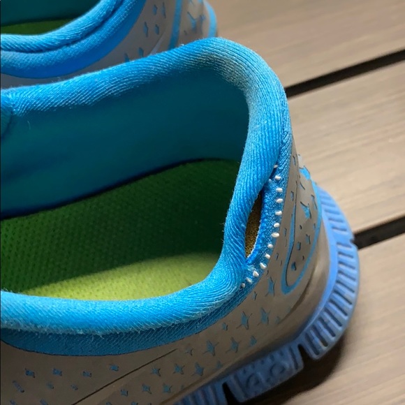 nike free 4.0 v4 womens gold